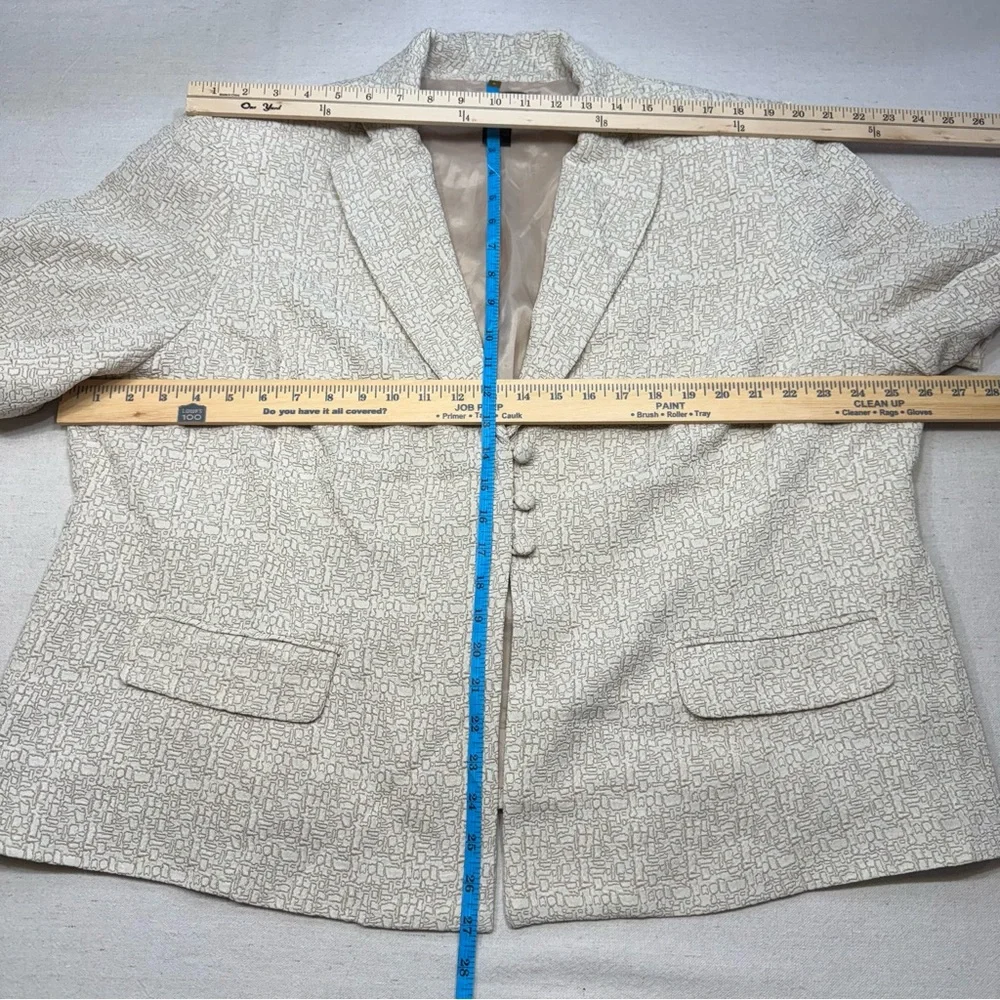 Blacker Woman by Stanley Blacker Beige Short-Sleeve/Skirt Suit Set - Size 24W